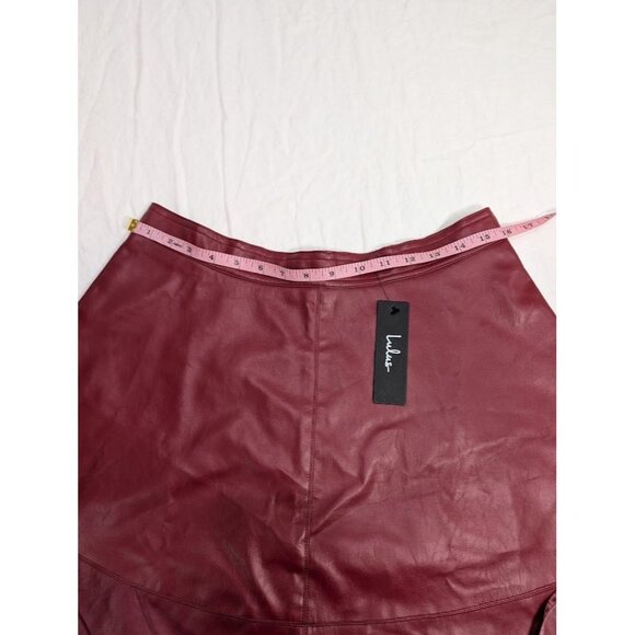 Lulus red pleather flare mini skirt women's sz large new with tags 30" waist B3 - Picture 8 of 9
